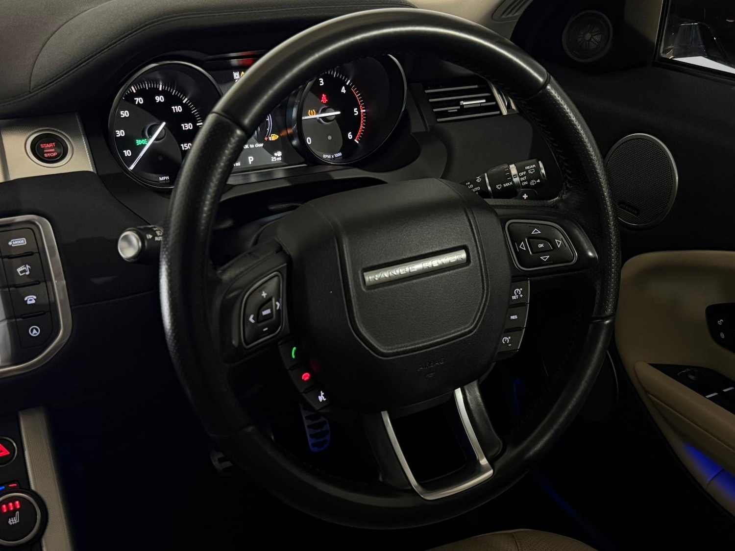 Used Land Rover Range Rover Evoque 2016 for sale - 76672515: Photo 14