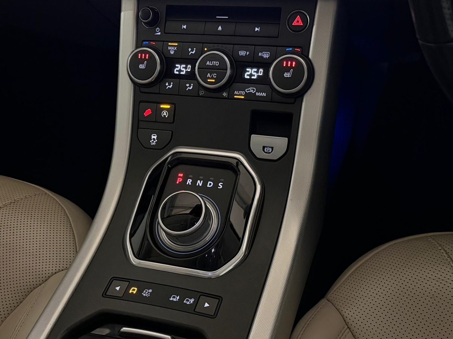 Used Land Rover Range Rover Evoque 2016 for sale - 76672515: Photo 16