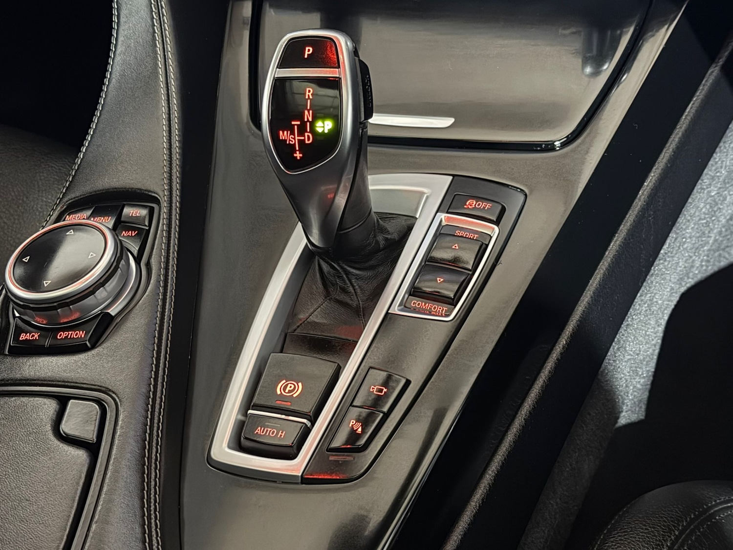 Used BMW 6 Series 2014 for sale - 77091942: Photo 17