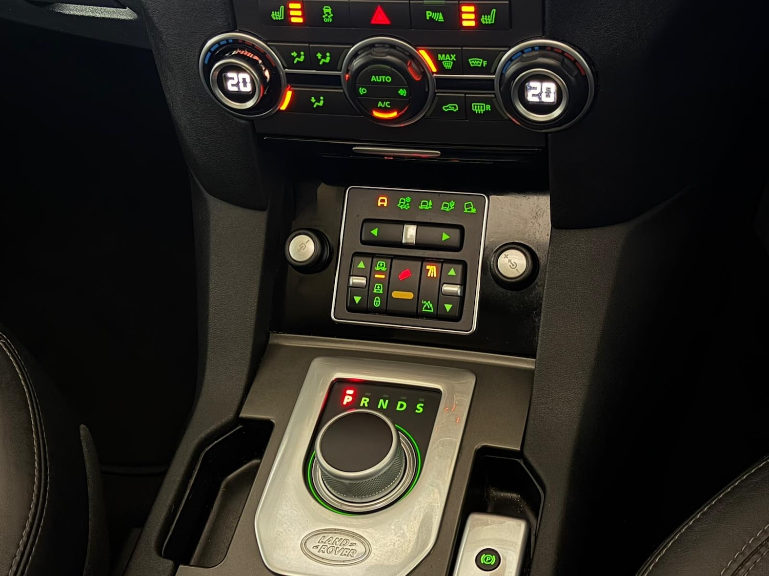 Used Land Rover Discovery 2013 for sale - 77231660: Photo 15