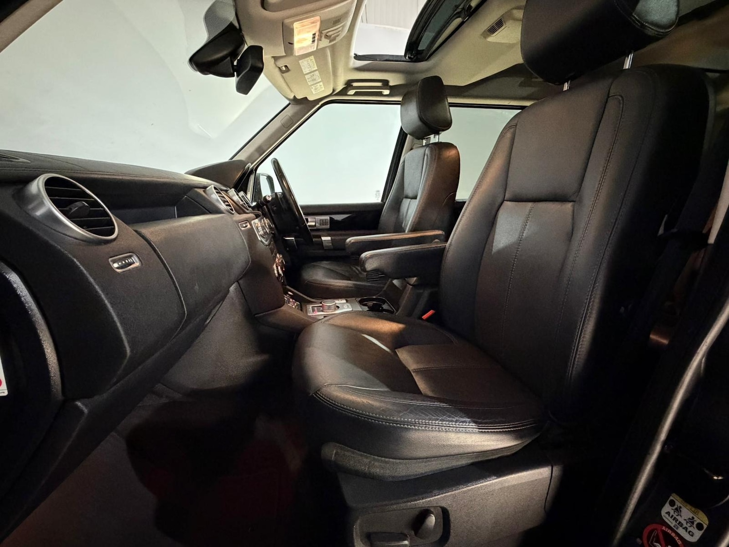 Used Land Rover Discovery 2013 for sale - 77231660: Photo 17