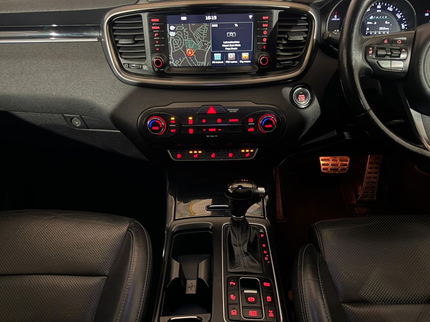 Used Kia Sorento 2015 for sale - 77590336: Photo 10