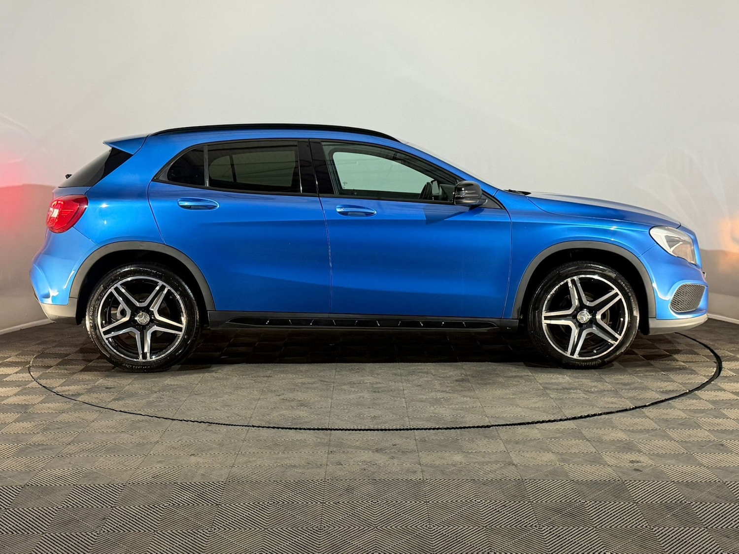 Used Mercedes-Benz GLA 2016 for sale - 78120858: Photo 4