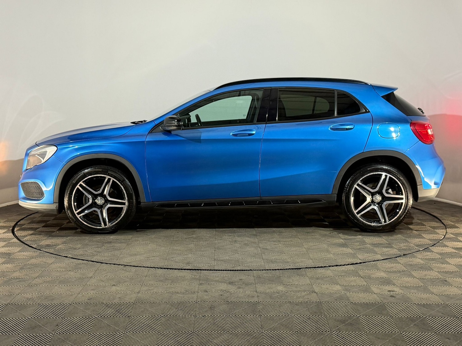 Used Mercedes-Benz GLA 2016 for sale - 78120858: Photo 5