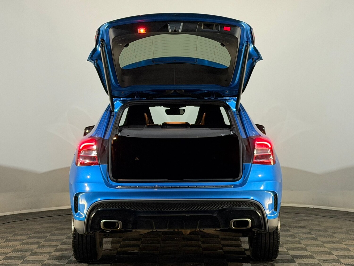 Used Mercedes-Benz GLA 2016 for sale - 78120858: Photo 8