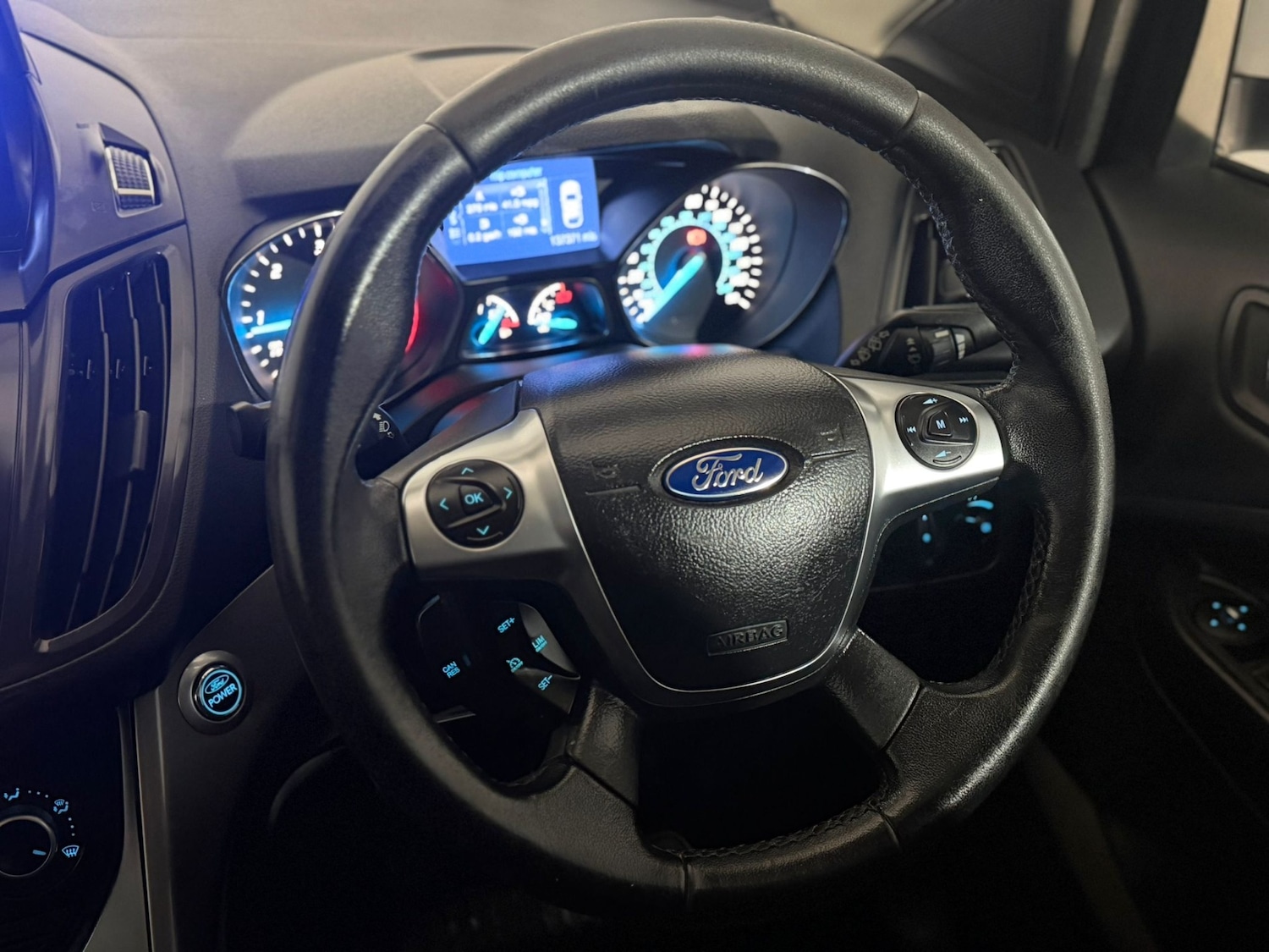 Used Ford Kuga 2013 for sale - 77413495: Photo 13