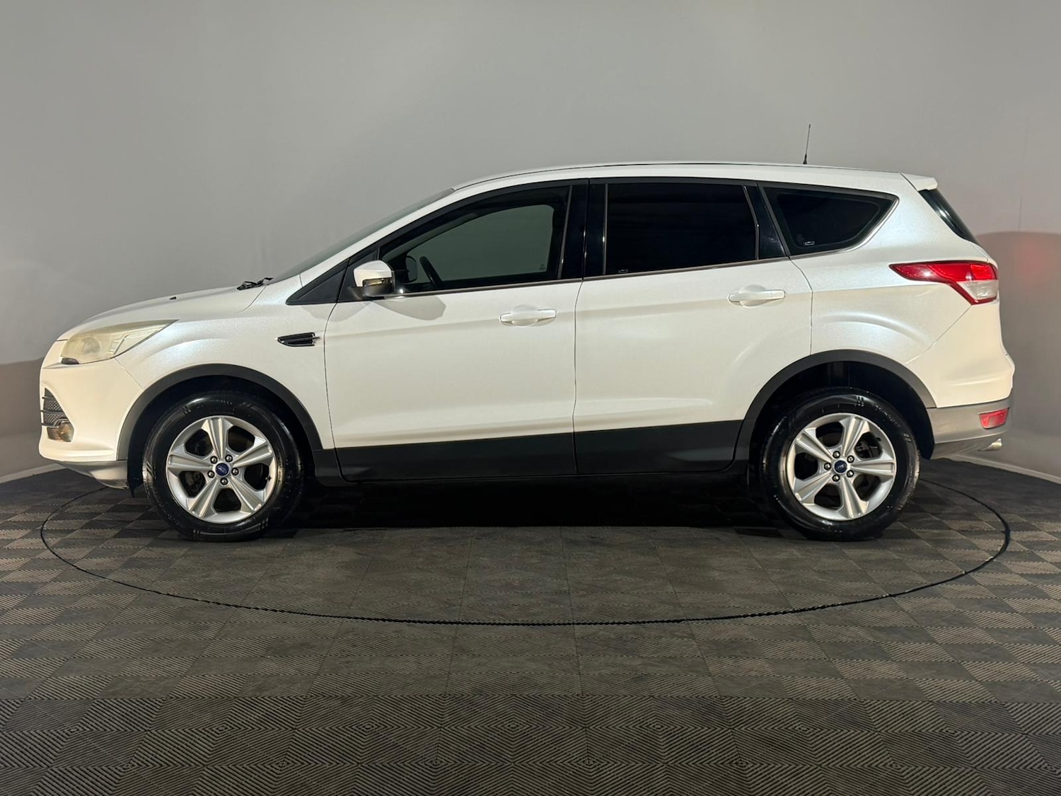 Used Ford Kuga 2013 for sale - 77413495: Photo 5