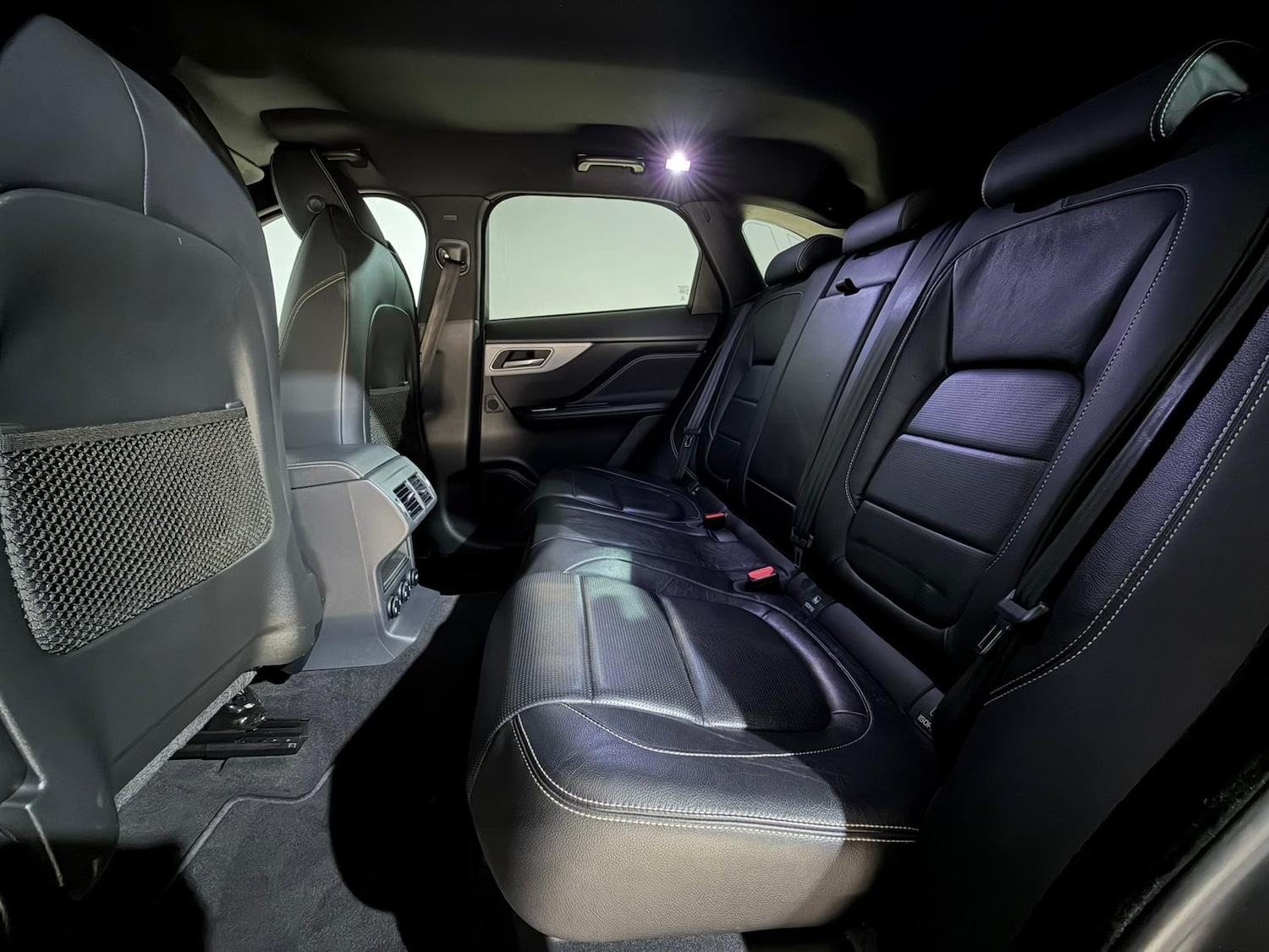 Used Jaguar F-Pace 2017 for sale - 76419932: Photo 18