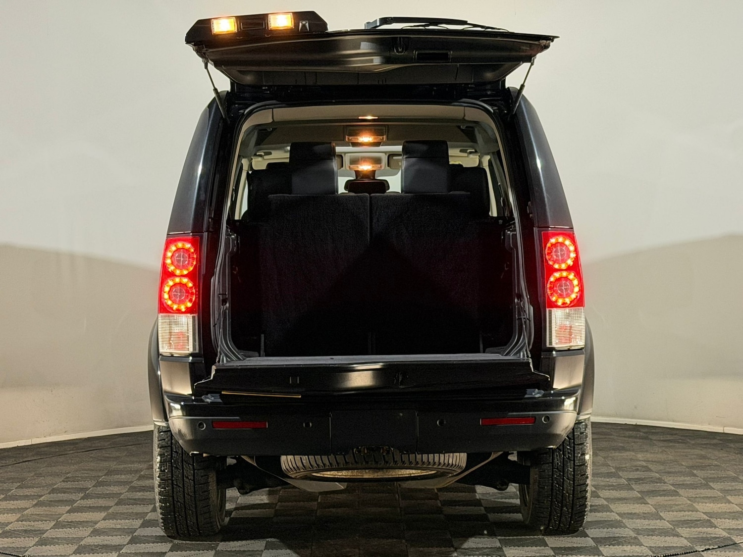 Used Land Rover Discovery 2013 for sale - 77634433: Photo 8