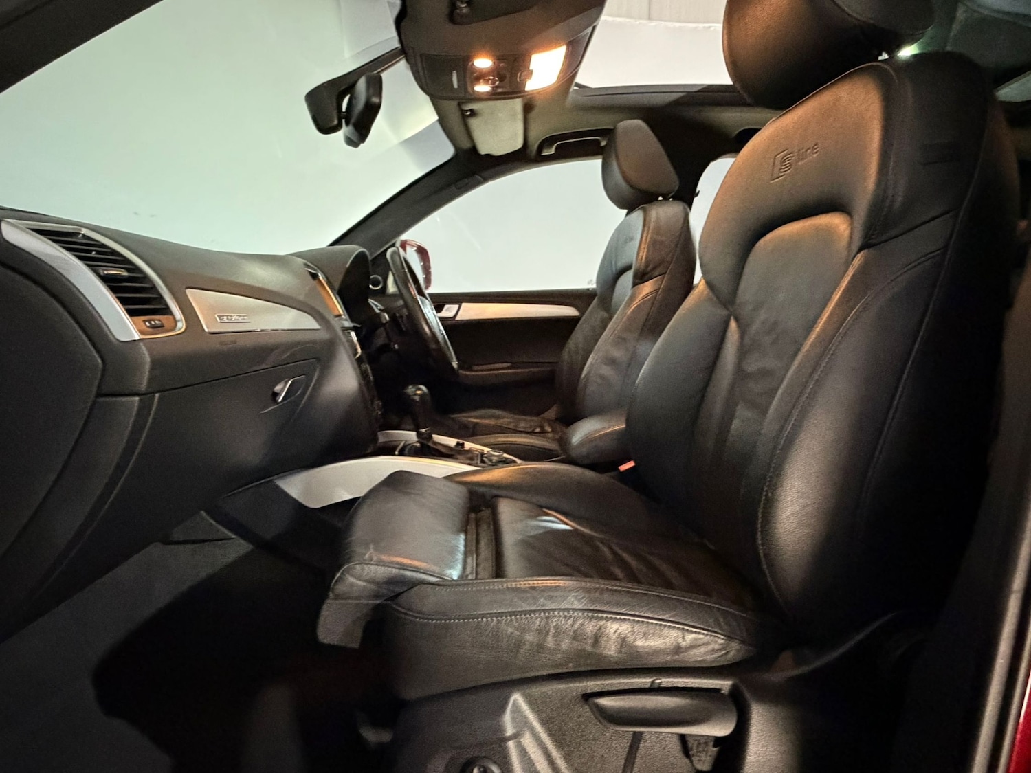 Used Audi Q5 2009 for sale - 76437153: Photo 17