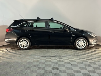Used Vauxhall Astra 2016 for sale - 74410621: Photo