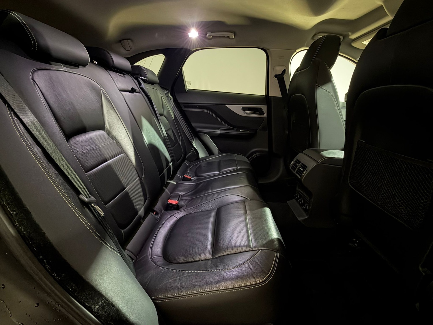 Used Jaguar F-Pace 2016 for sale - 77617370: Photo 18