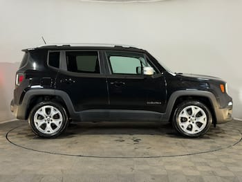 Used Jeep Renegade 2015 for sale - 79779863: Photo