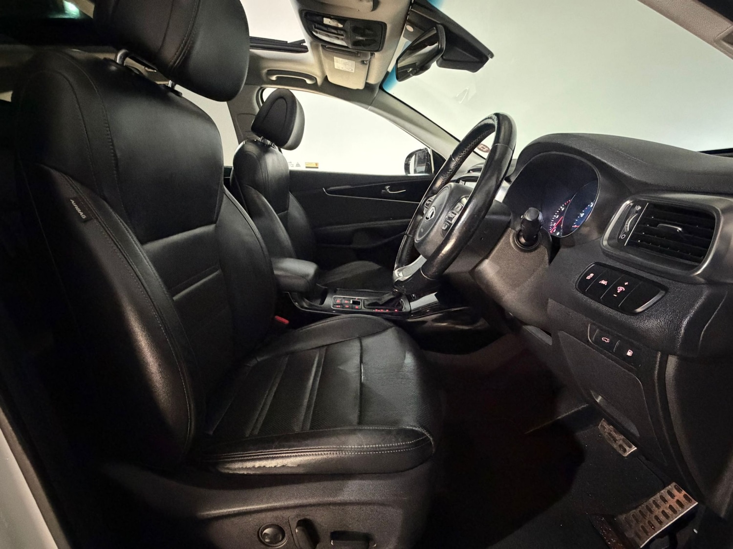 Used Kia Sorento 2015 for sale - 78216224: Photo 17