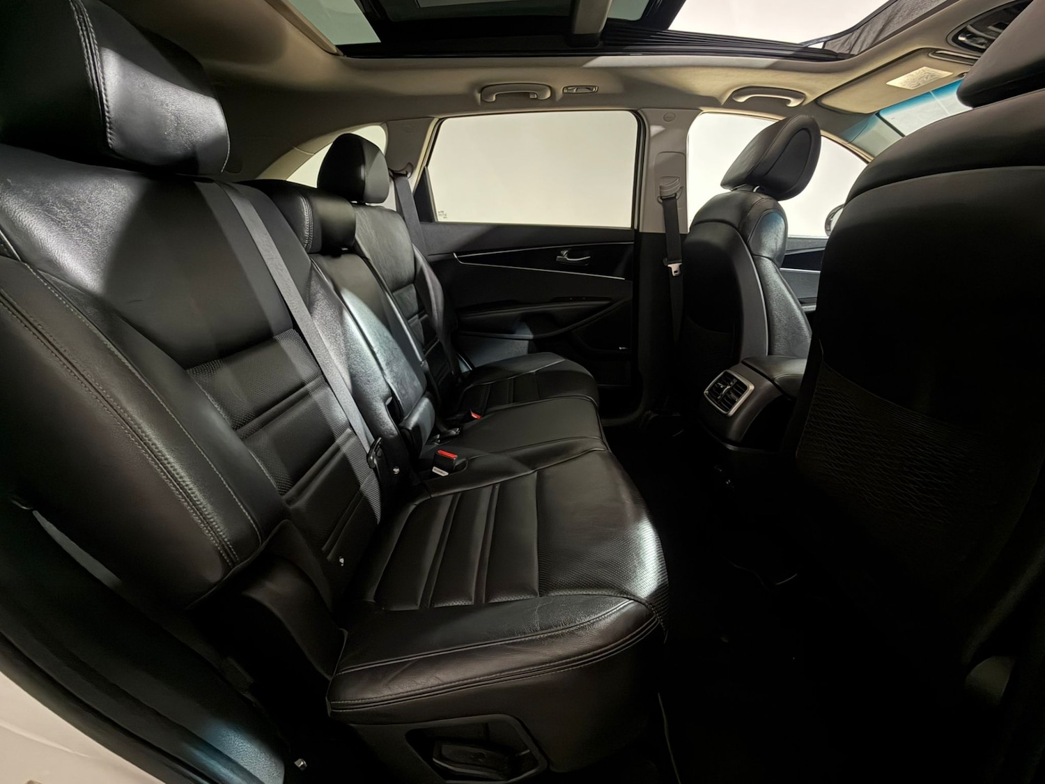 Used Kia Sorento 2015 for sale - 78216224: Photo 19