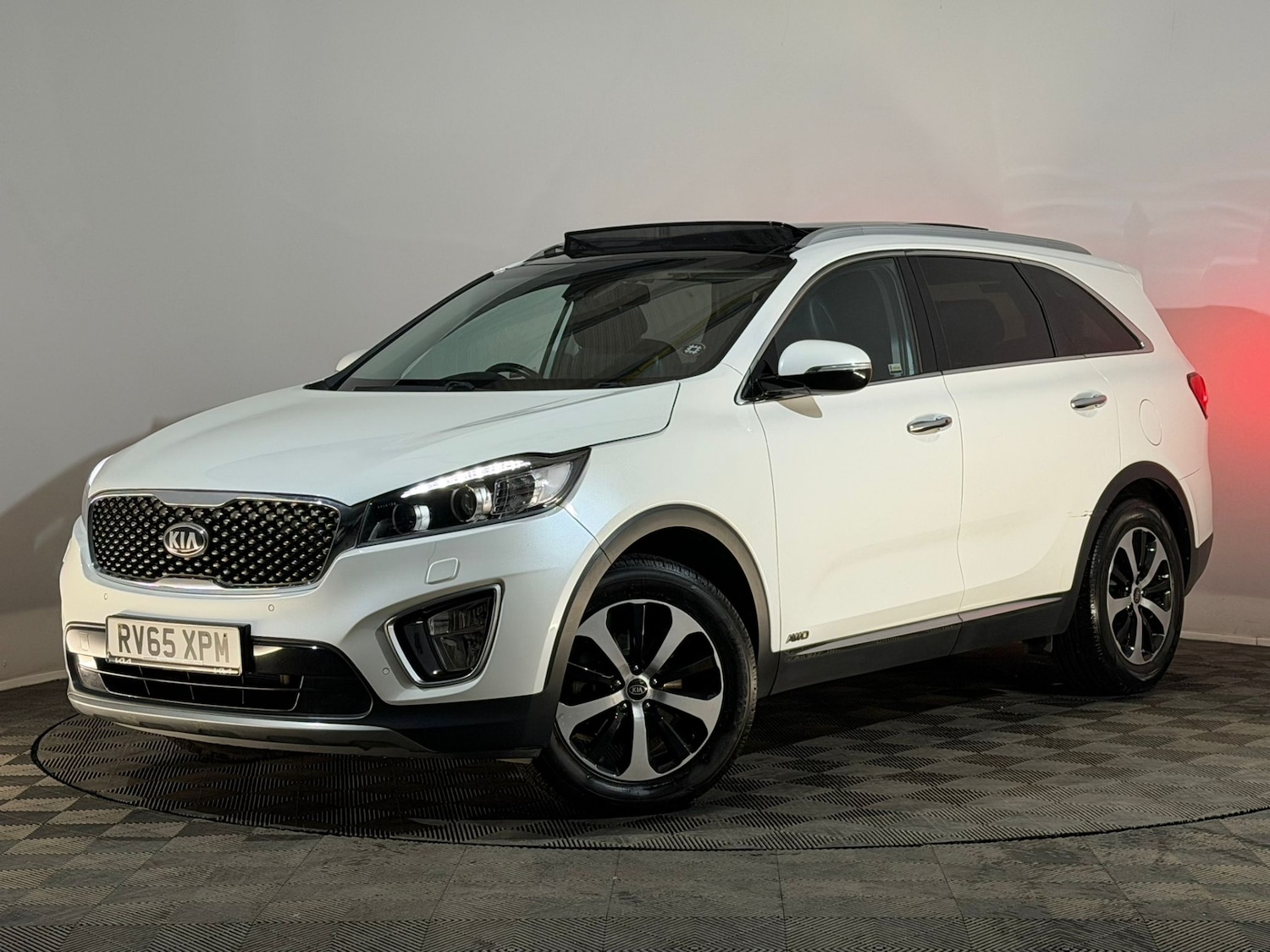 Used Kia Sorento 2015 for sale - 78216224: Photo 3