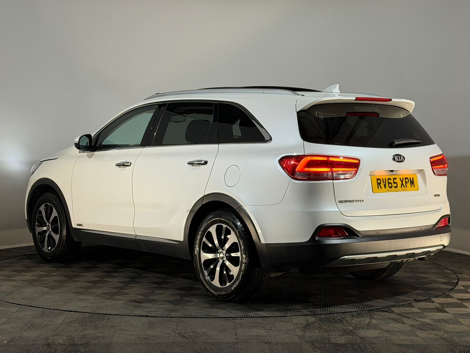 Used Kia Sorento 2015 for sale - 78216224: Photo 9