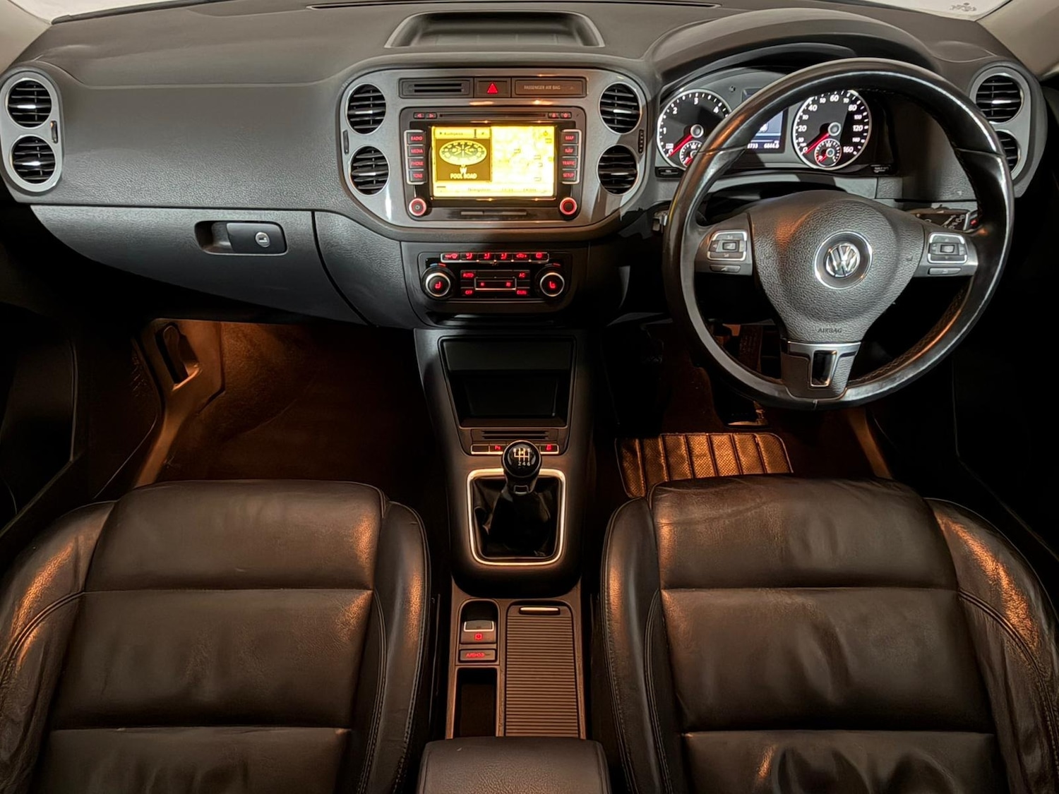 Used Volkswagen Tiguan 2012 for sale - 76419931: Photo 11