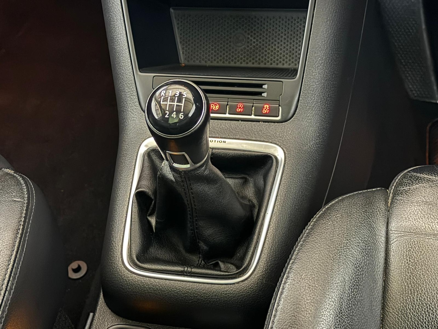 Used Volkswagen Tiguan 2012 for sale - 76419931: Photo 14