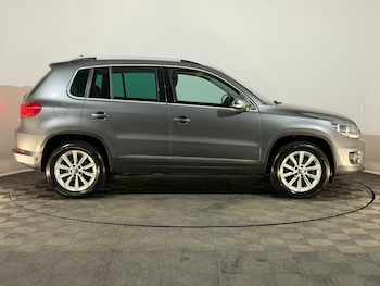 Used Volkswagen Tiguan 2012 for sale - 76419931: Photo