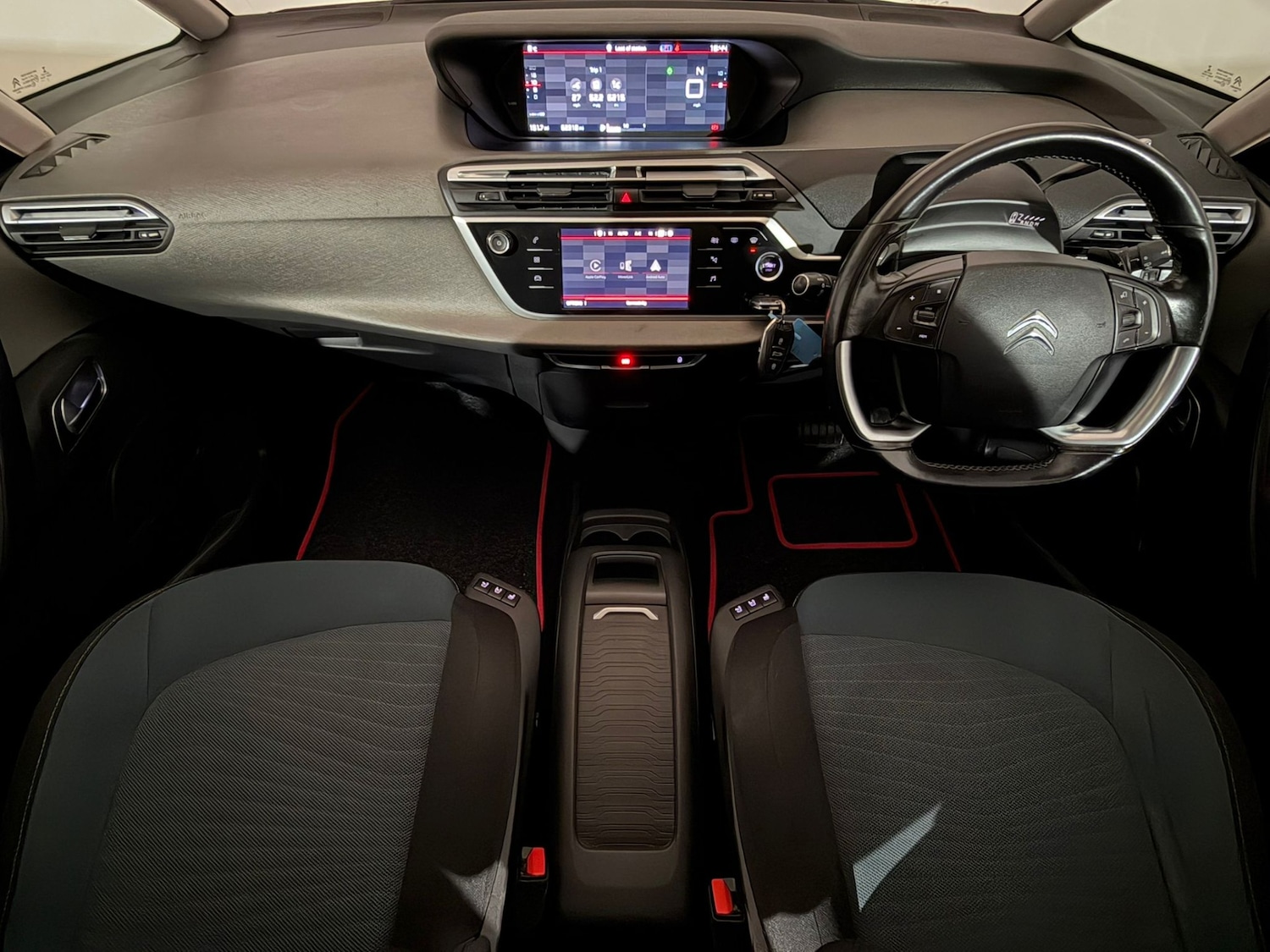 Used Citroen C4 Picasso 2017 for sale - 77360012: Photo 11