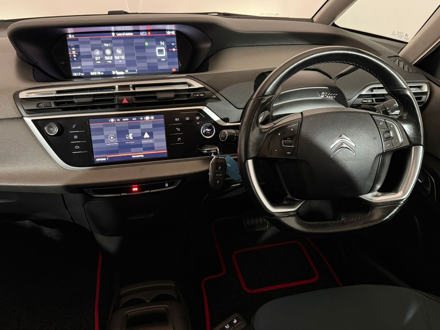 Used Citroen C4 Picasso 2017 for sale - 77360012: Photo 12