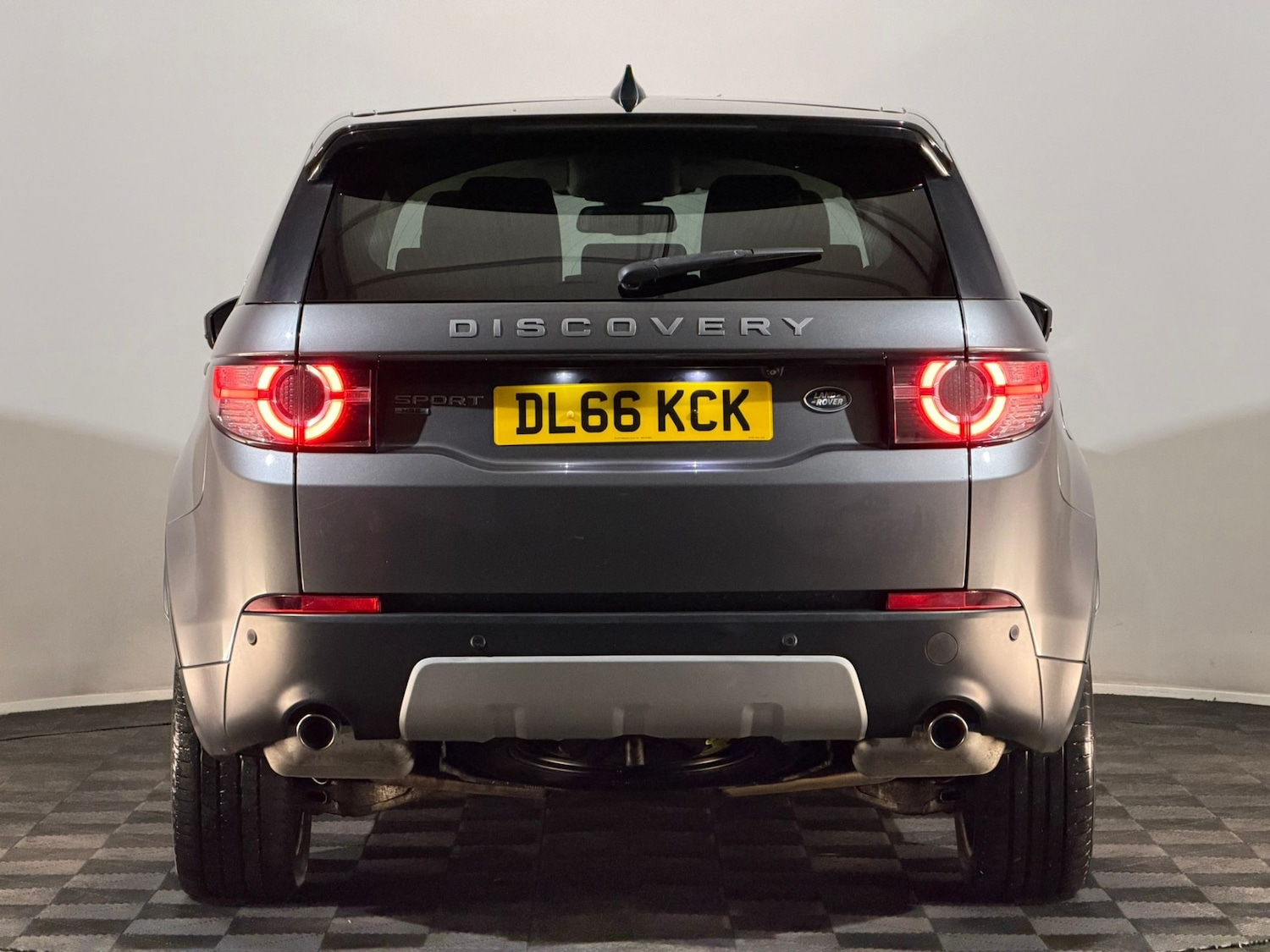 Used Land Rover Discovery Sport 2016 for sale - 76170845: Photo 7