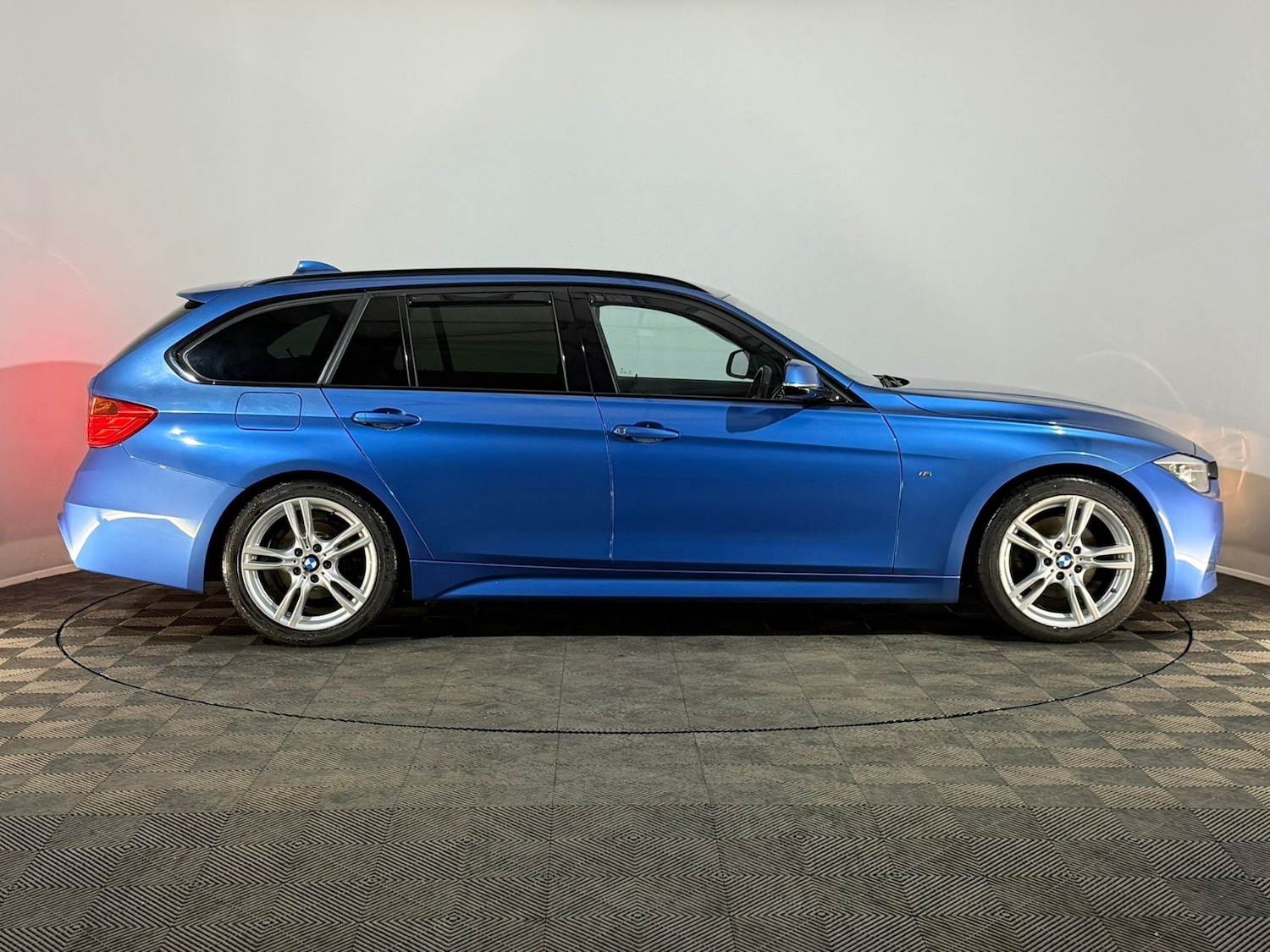 Used BMW 3 Series 2014 for sale - 76261289: Photo 4