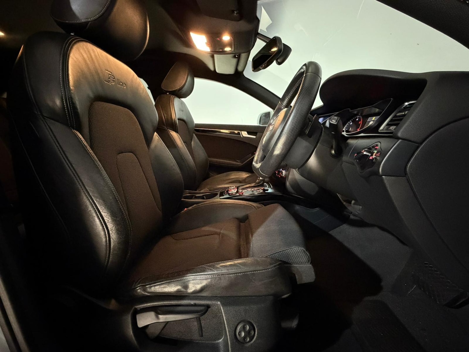 Used Audi A4 2014 for sale - 76445112: Photo 16