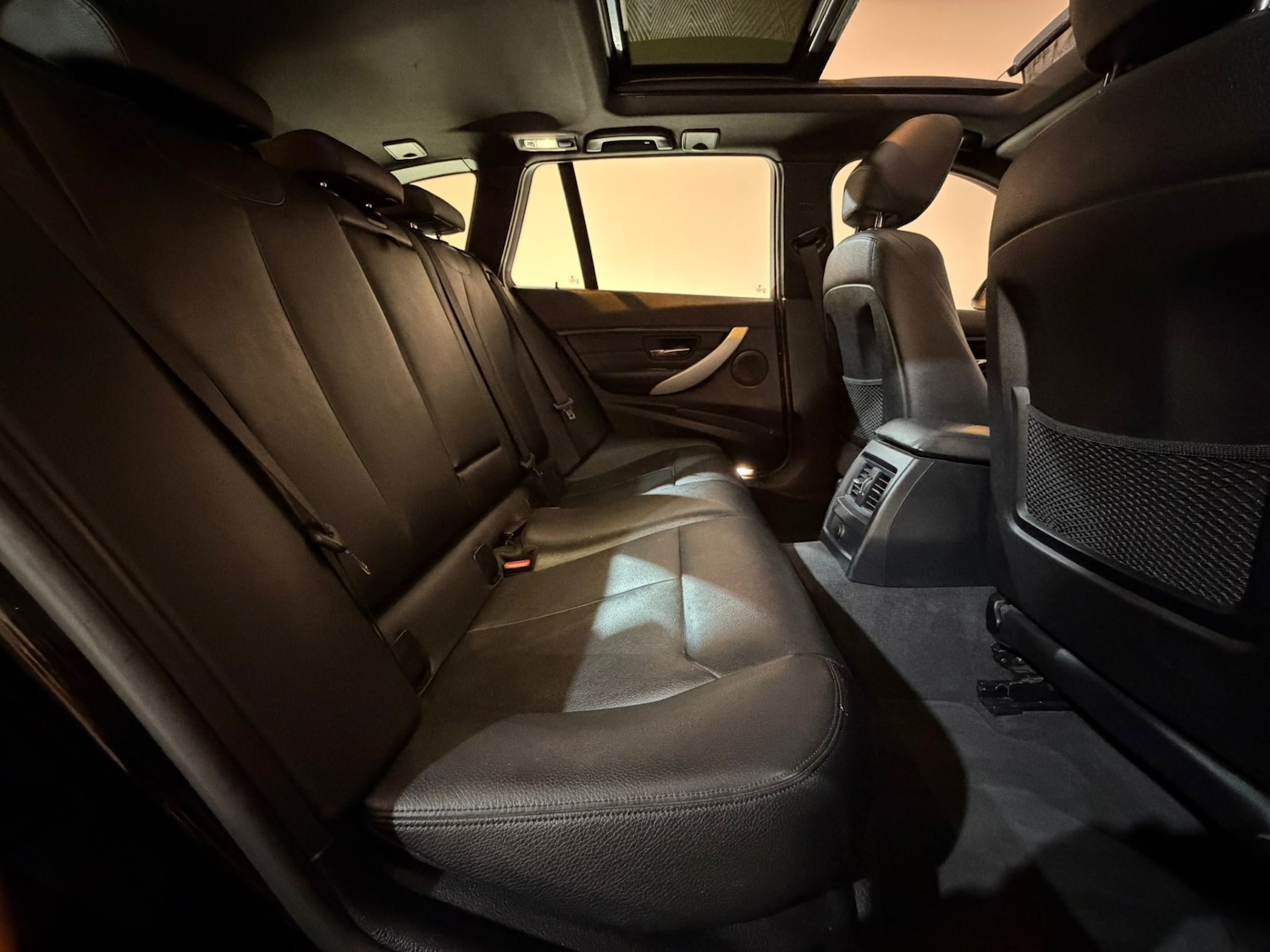 Used BMW 3 Series 2015 for sale - 77125772: Photo 18