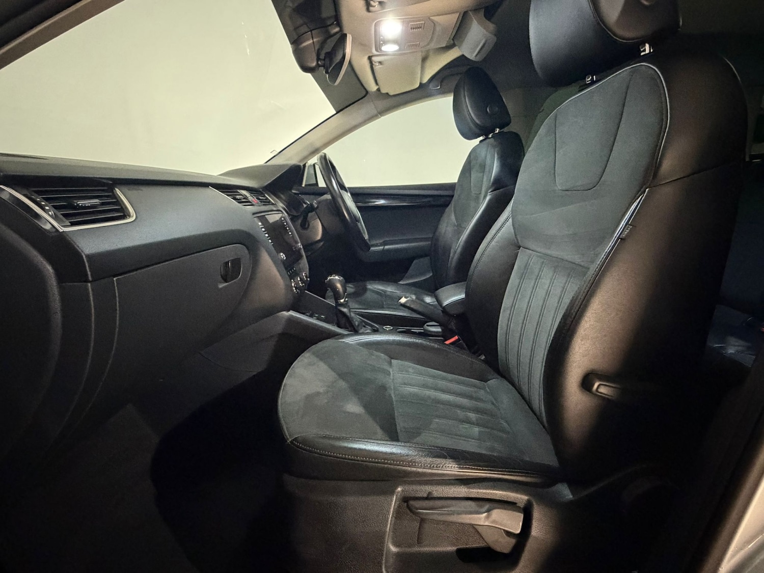 Used Skoda Octavia 2019 for sale - 77398257: Photo 17