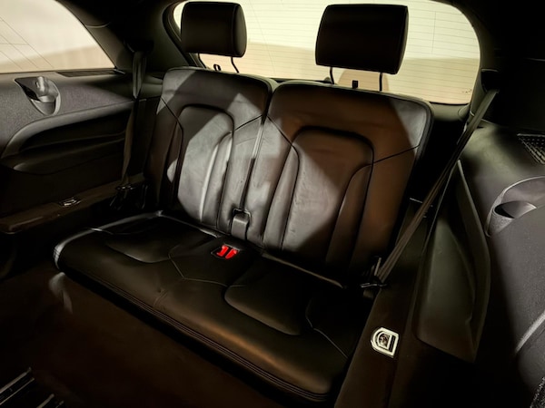 Used Audi Q7 2013 for sale - 76298631: Photo 21