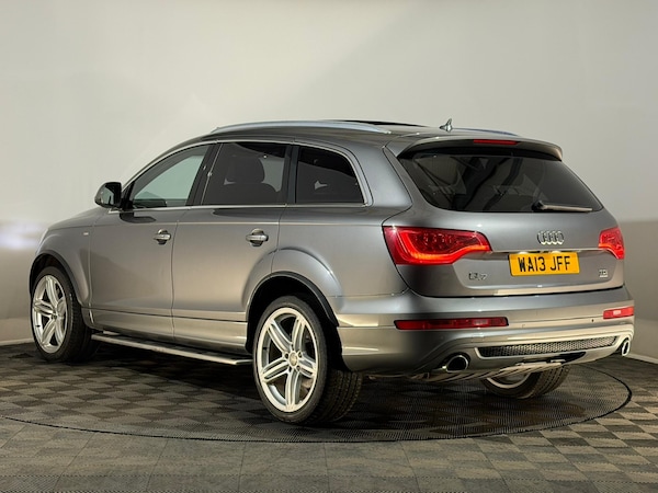 Used Audi Q7 2013 for sale - 76298631: Photo 9