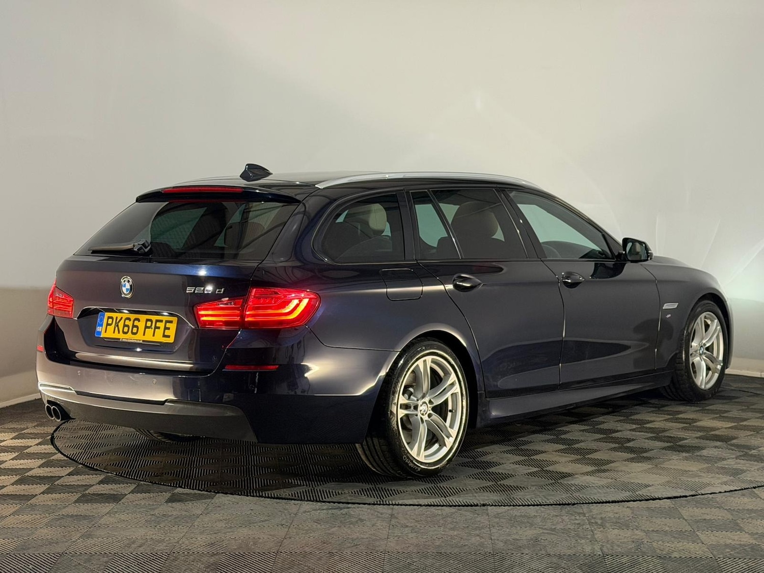 Used BMW 5 Series 2016 for sale - 77180313: Photo 6