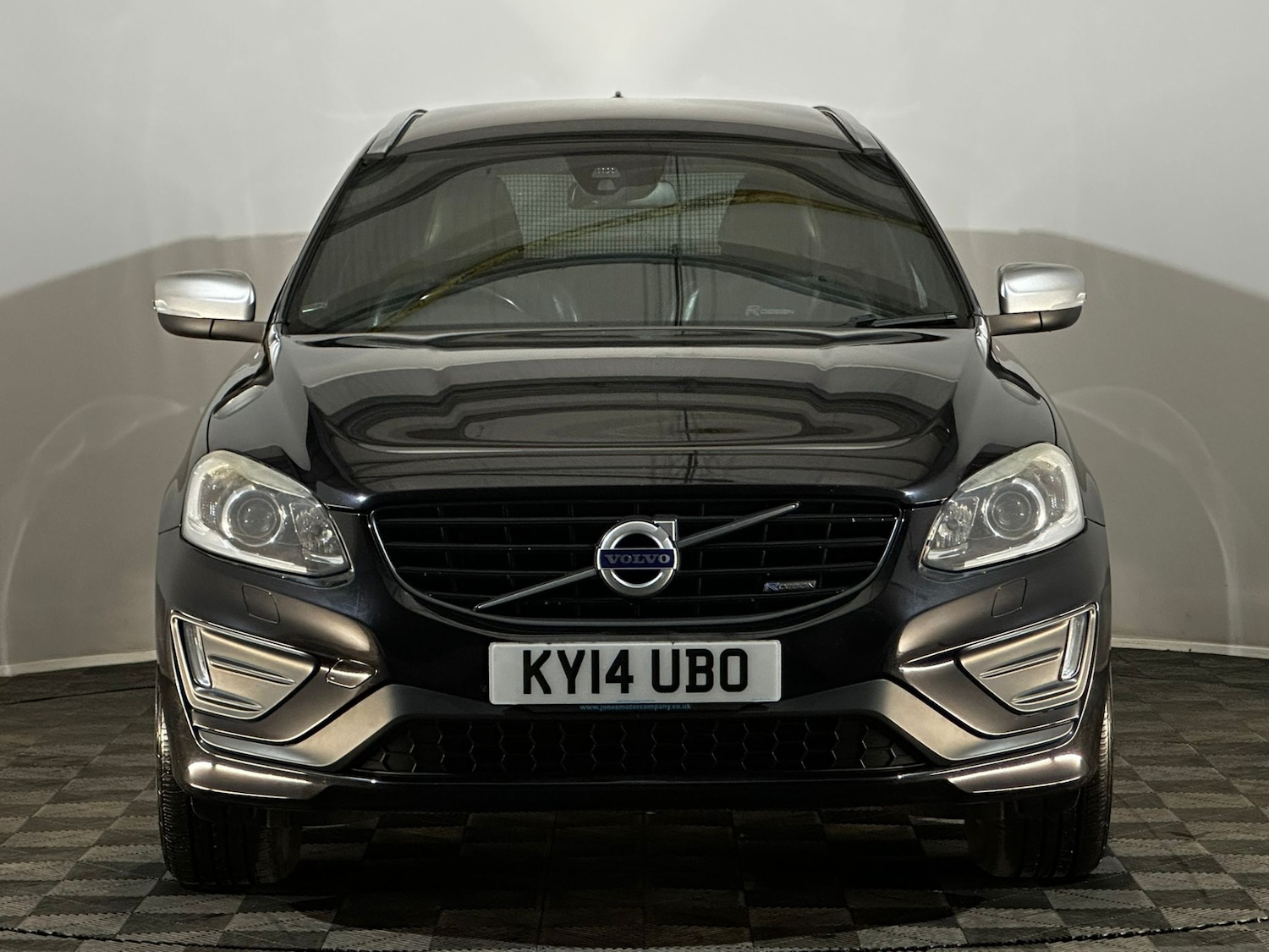 Used Volvo XC60 2014 for sale - 76017918: Photo 2