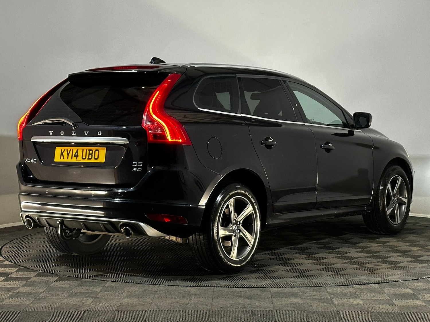 Used Volvo XC60 2014 for sale - 76017918: Photo 6