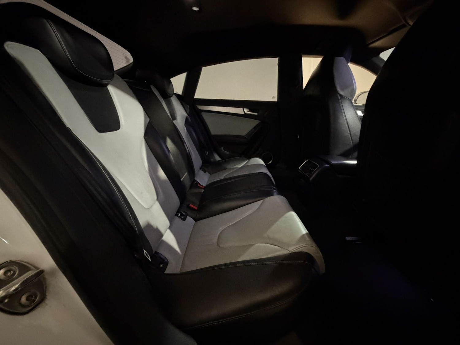 Used Audi A5 2010 for sale - 77950786: Photo 18