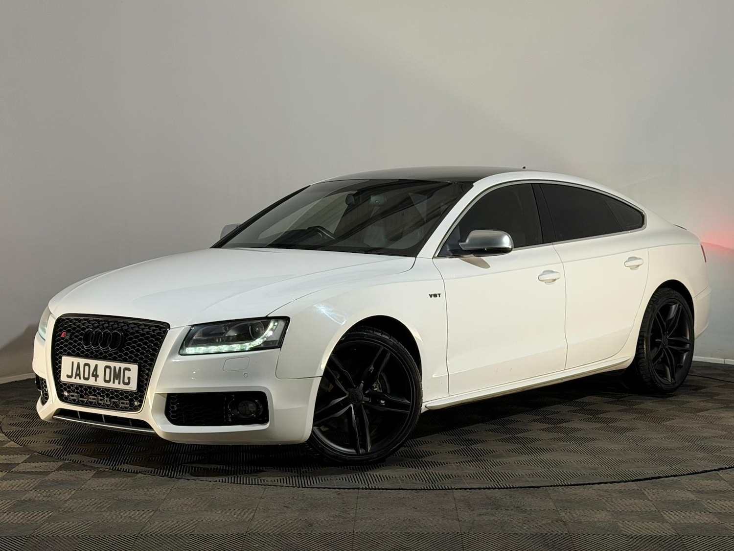 Used Audi A5 2010 for sale - 77950786: Photo 3