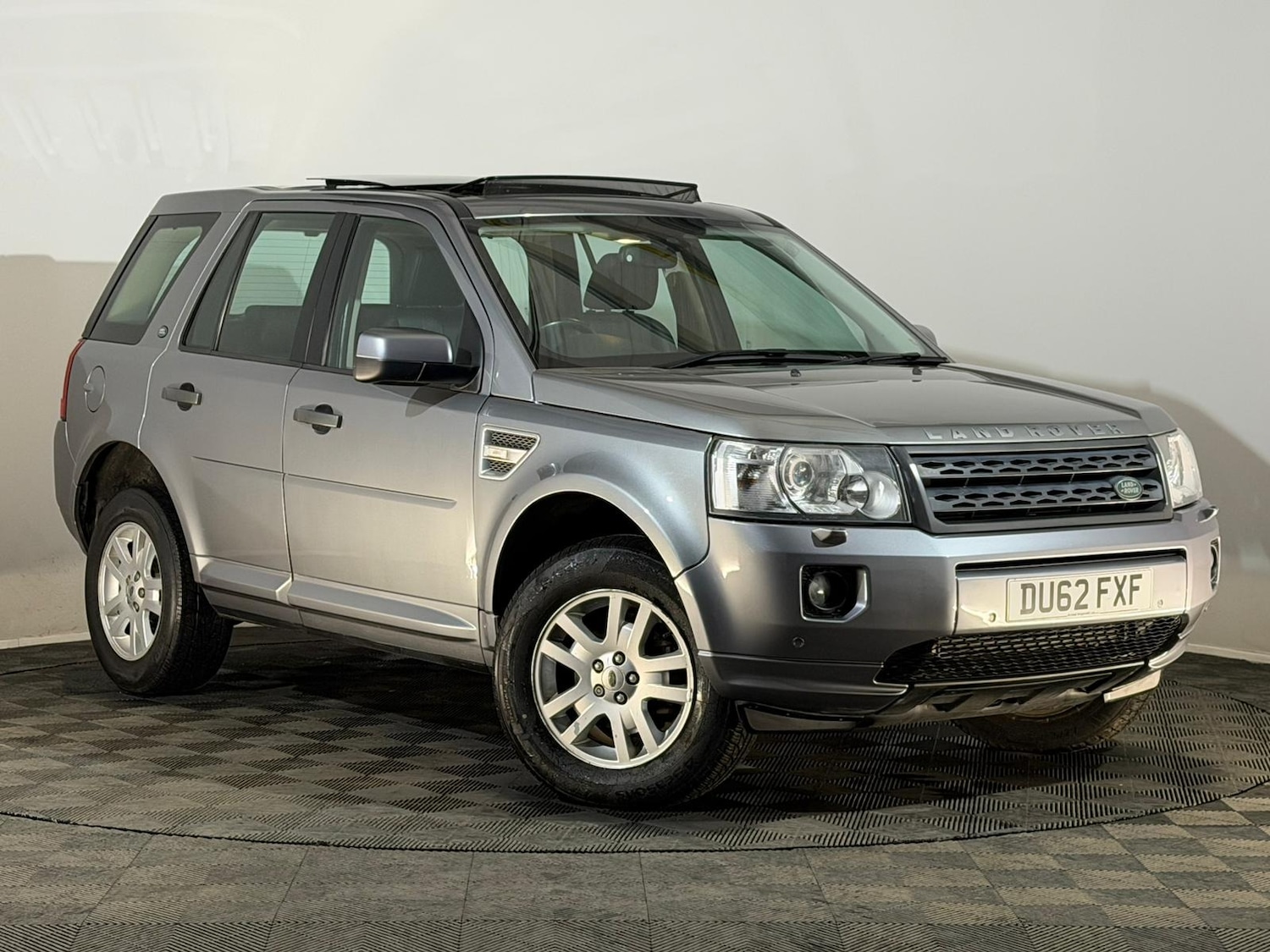 Used Land Rover Freelander 2012 for sale - 76477364: Photo 1