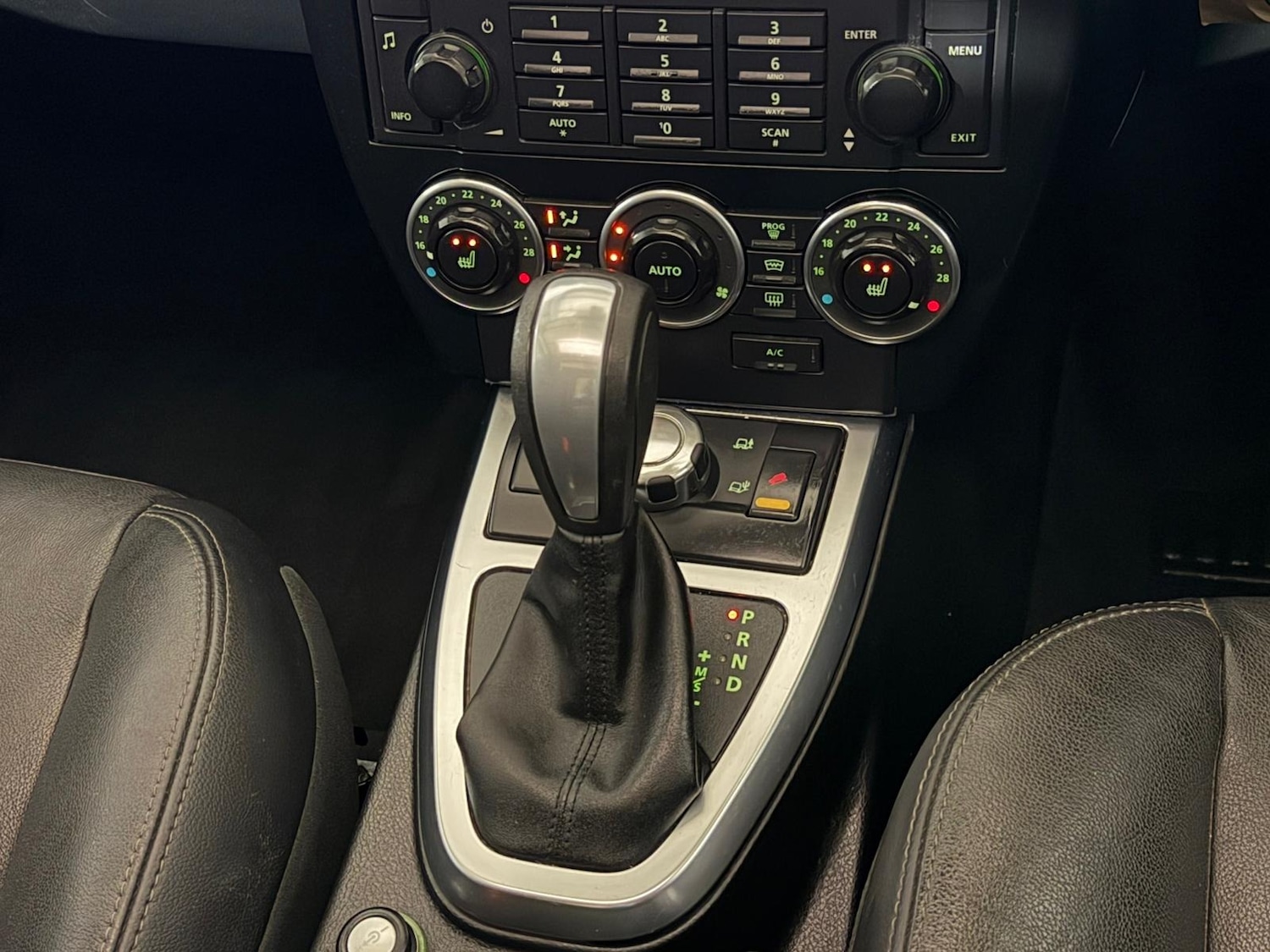 Used Land Rover Freelander 2012 for sale - 76477364: Photo 16