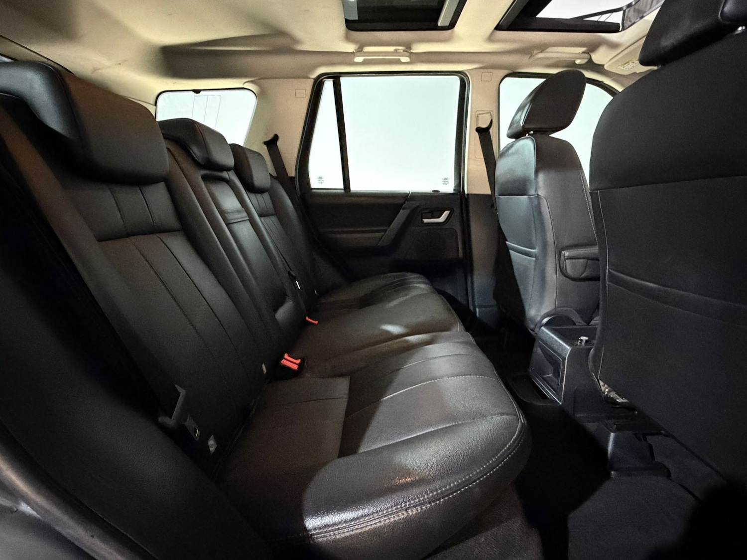 Used Land Rover Freelander 2012 for sale - 76477364: Photo 19