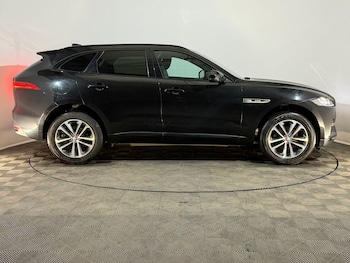 Used Jaguar F-Pace 2017 for sale - 78246360: Photo