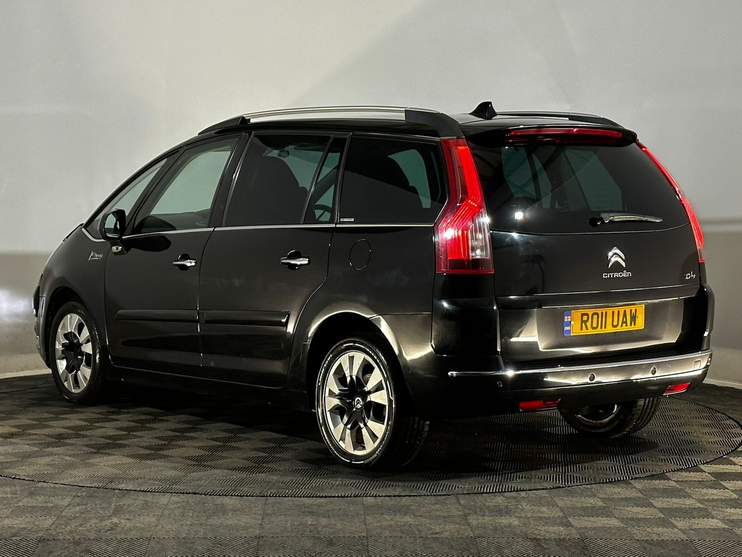 Used Citroen C4 Grand Picasso 2011 for sale - 76045636: Photo 9