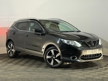 Used Nissan Qashqai 2015 for sale - 77951629: Photo