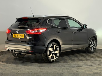 Used Nissan Qashqai 2015 for sale - 77951629: Photo