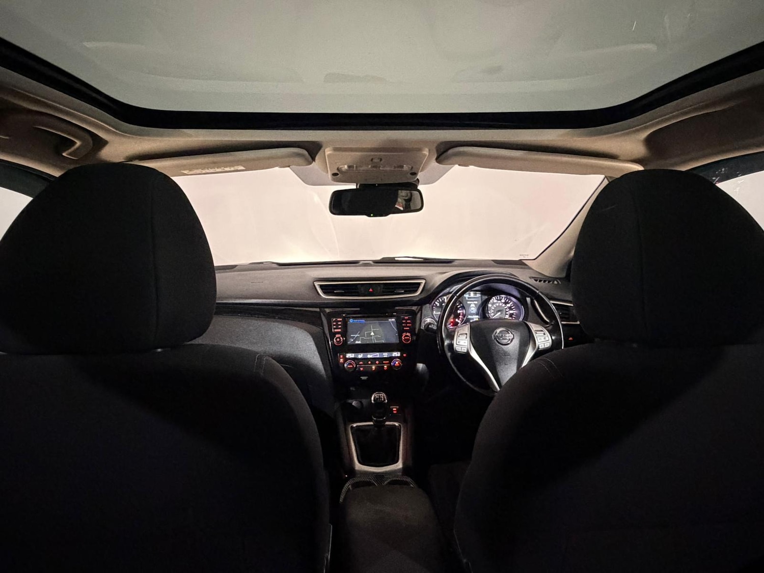 Used Nissan Qashqai 2015 for sale - 77951629: Photo 7