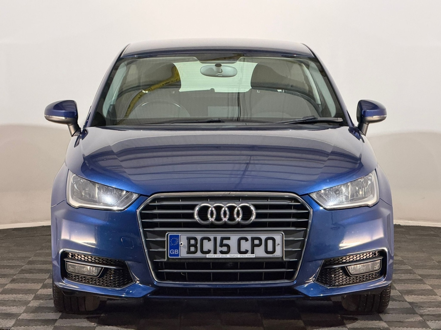 Used Audi A1 2015 for sale - 76277007: Photo 2