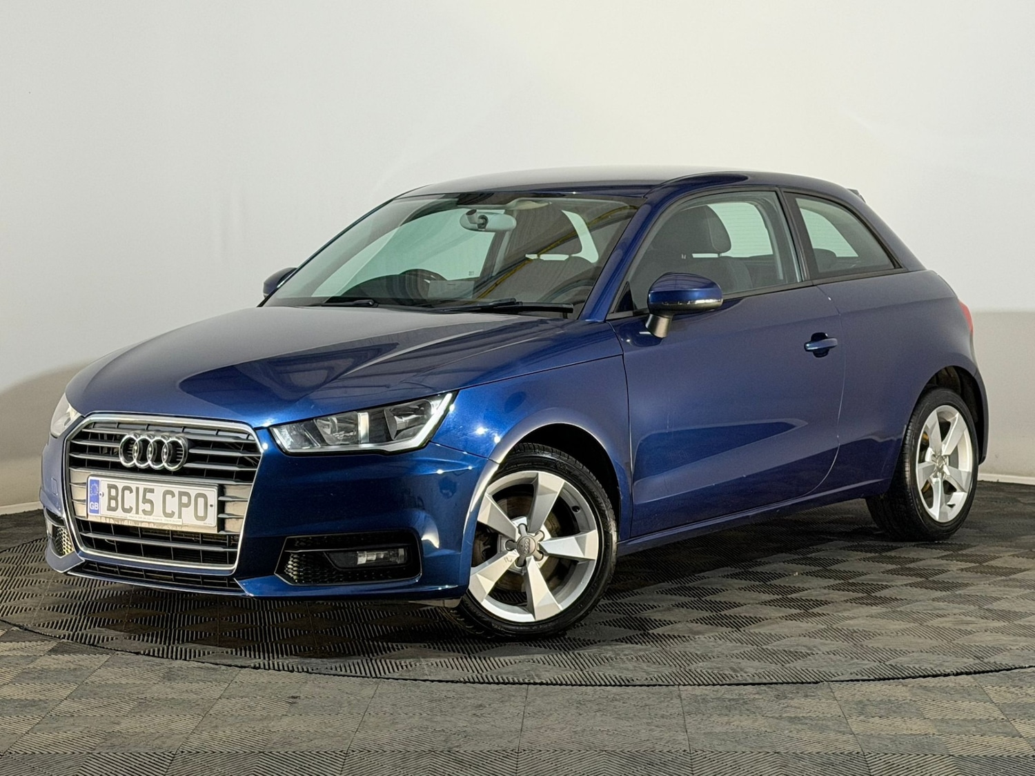Used Audi A1 2015 for sale - 76277007: Photo 3