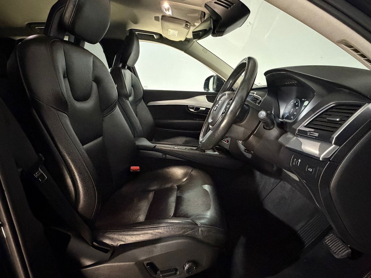 Used Volvo XC90 2017 for sale - 78048993: Photo 16