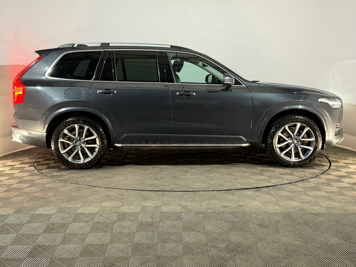 Used Volvo XC90 2017 for sale - 78048993: Photo 4
